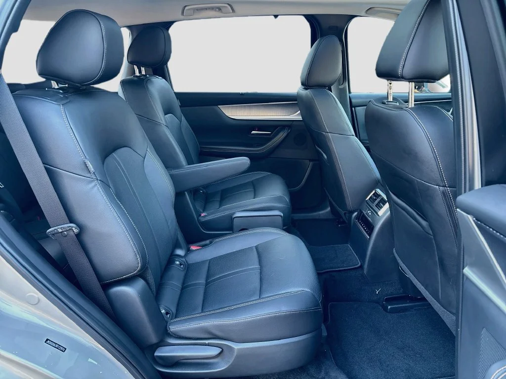 Certified Used 2024 Platinum Mazda Premium image 30