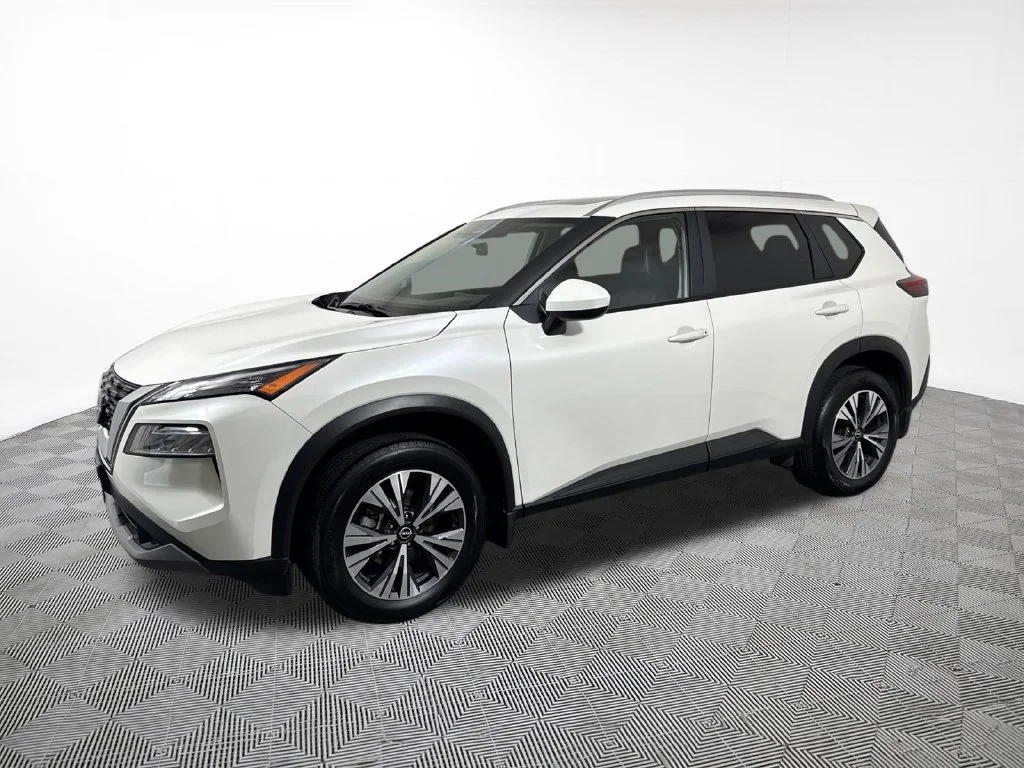 Used 2023 Nissan Rogue SV with VIN JN8BT3BB8PW477724 for sale in Hastings, Minnesota