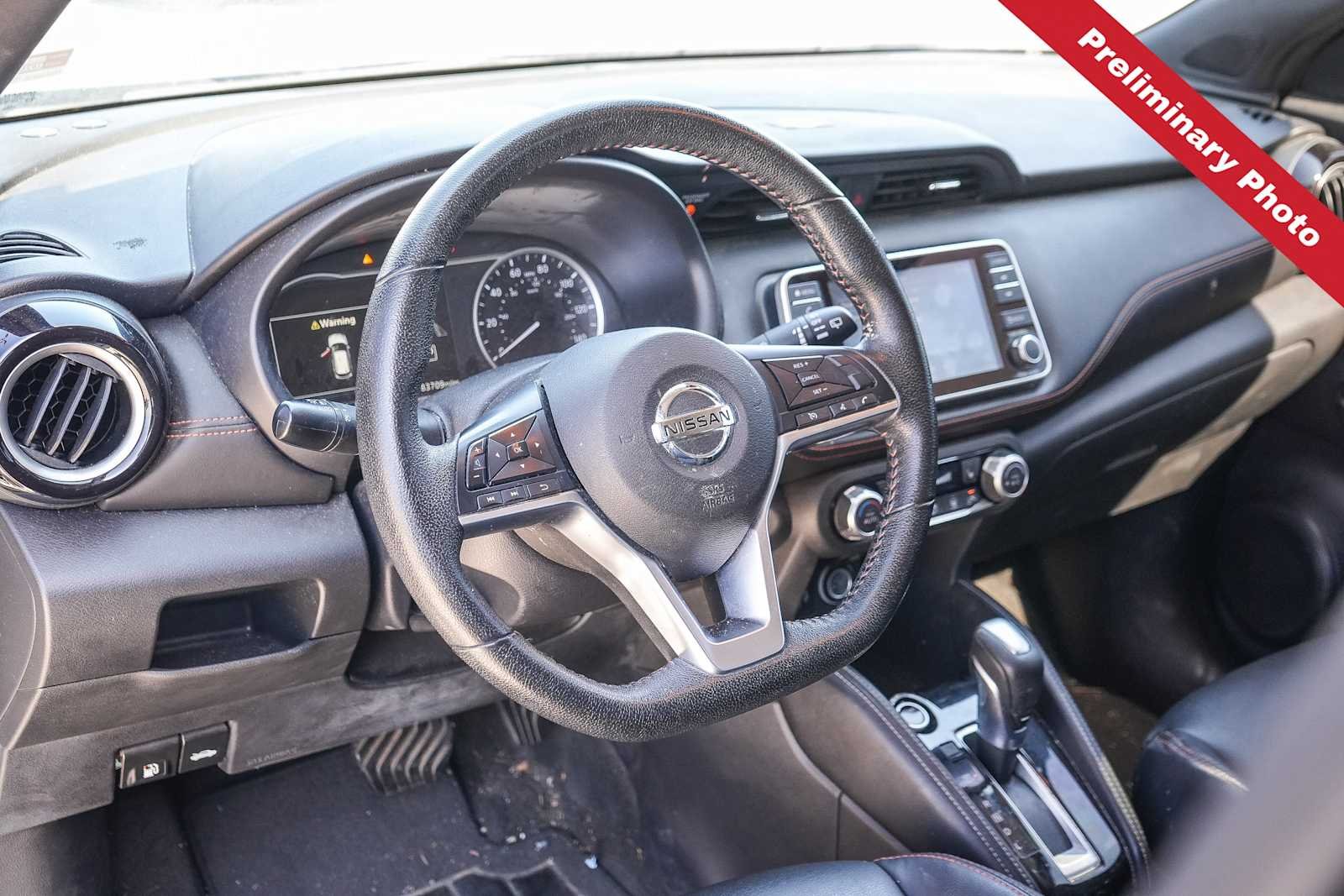 Used 2020 Gun Metallic/Monarch Orange Nissan SR image 14