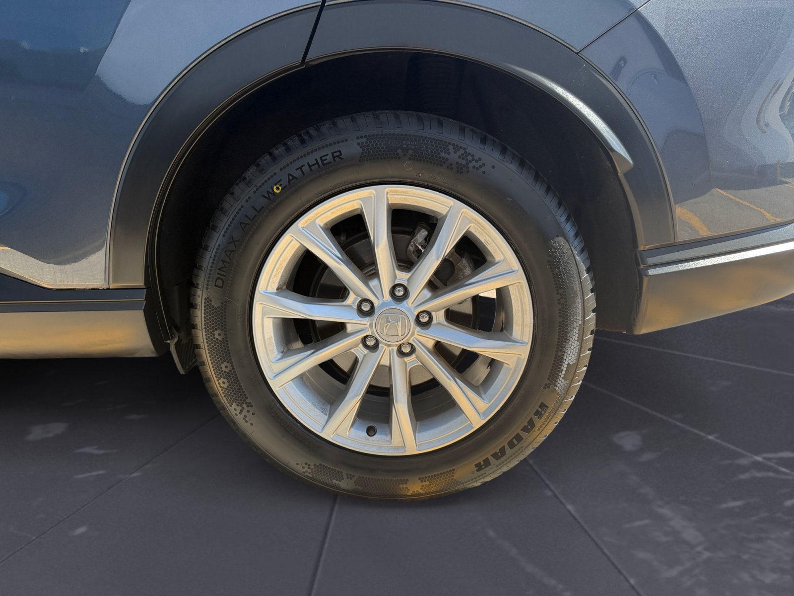 Certified Used 2024 Meteorite Gray Metallic Honda EX-L image 48