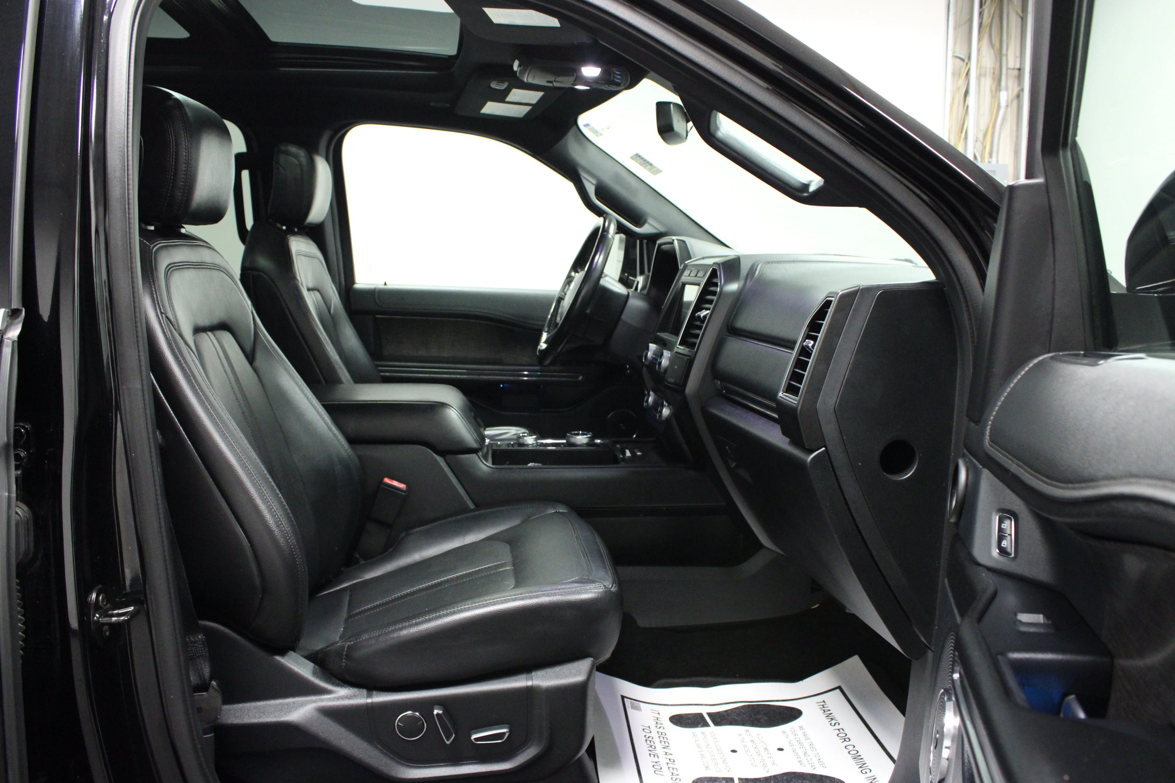 Used 2018 Shadow Black Ford Limited image 17