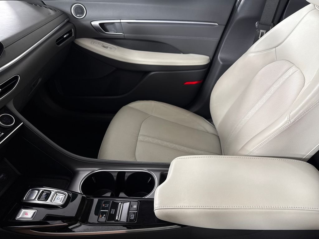 2023 Hyundai Sonata Hybrid Limited - Photo 22