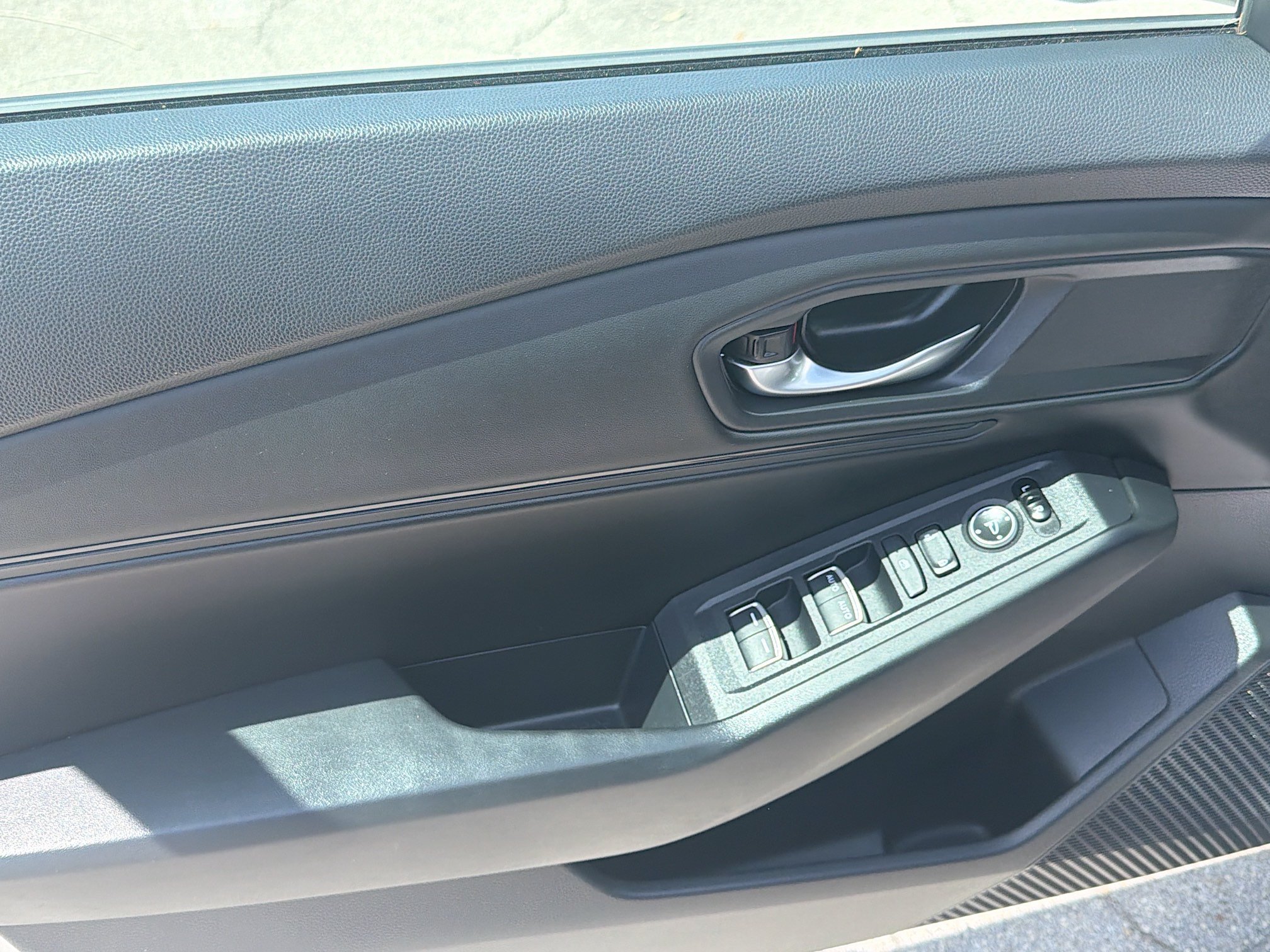 2024 Honda Accord EX - Photo 16