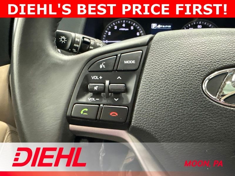 Used 2017 White Hyundai Limited image 25