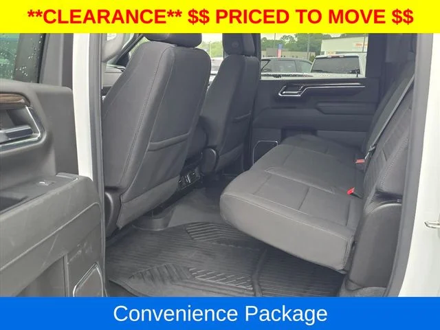 Used 2024 White Chevrolet LT image 18