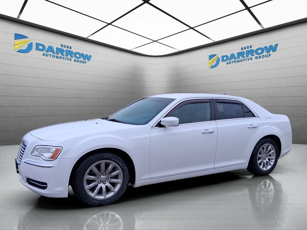2014 Chrysler 300 Base
