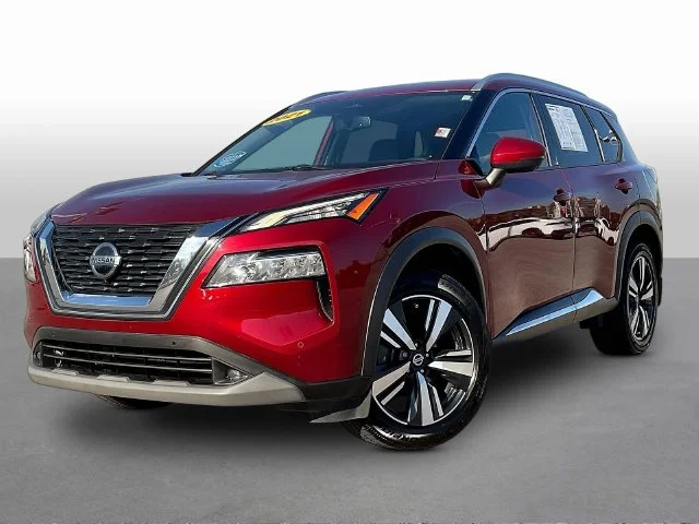 Used 2021 Red Nissan SL image 3