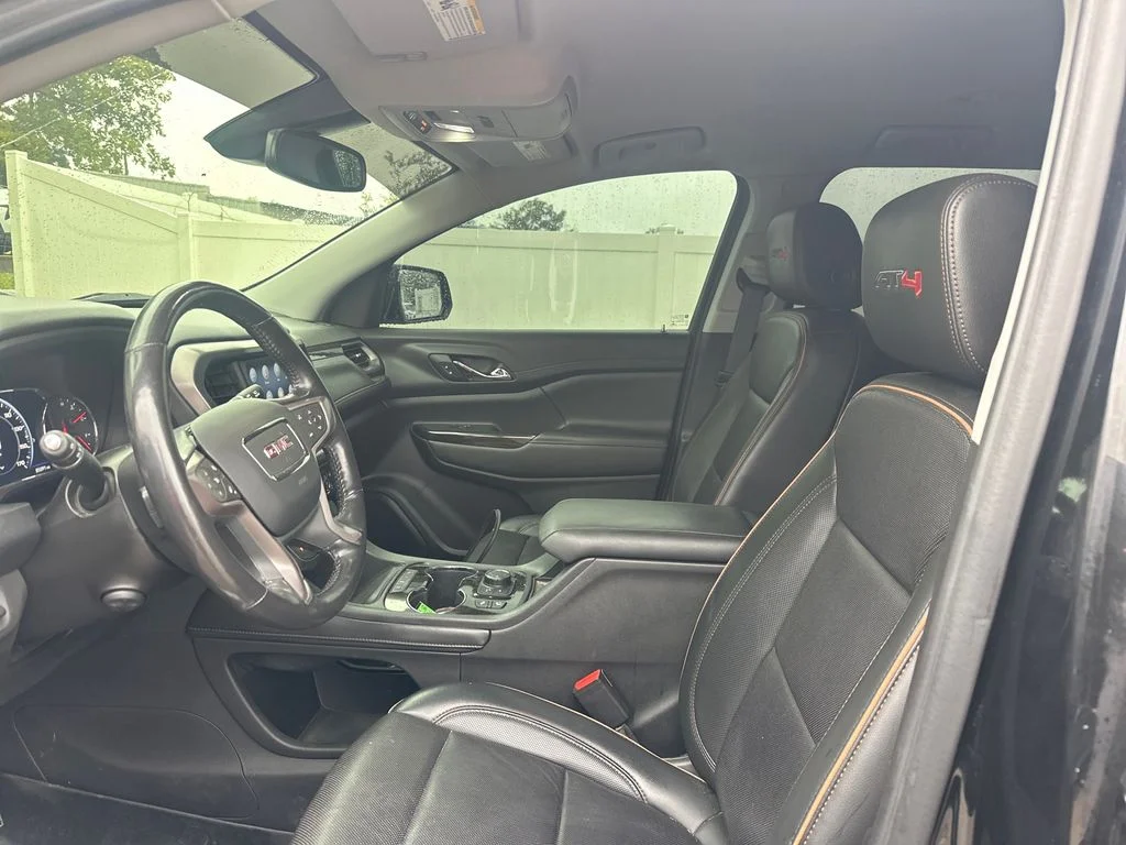 Used 2022 Black GMC AT4 image 7