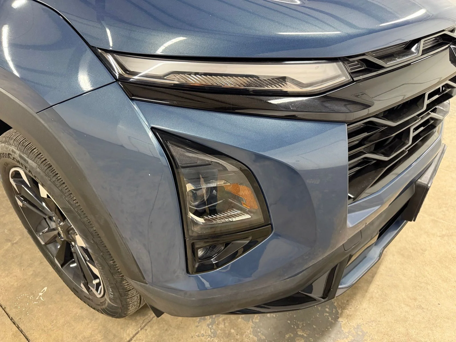 Used 2025 Blue Chevrolet RS image 4
