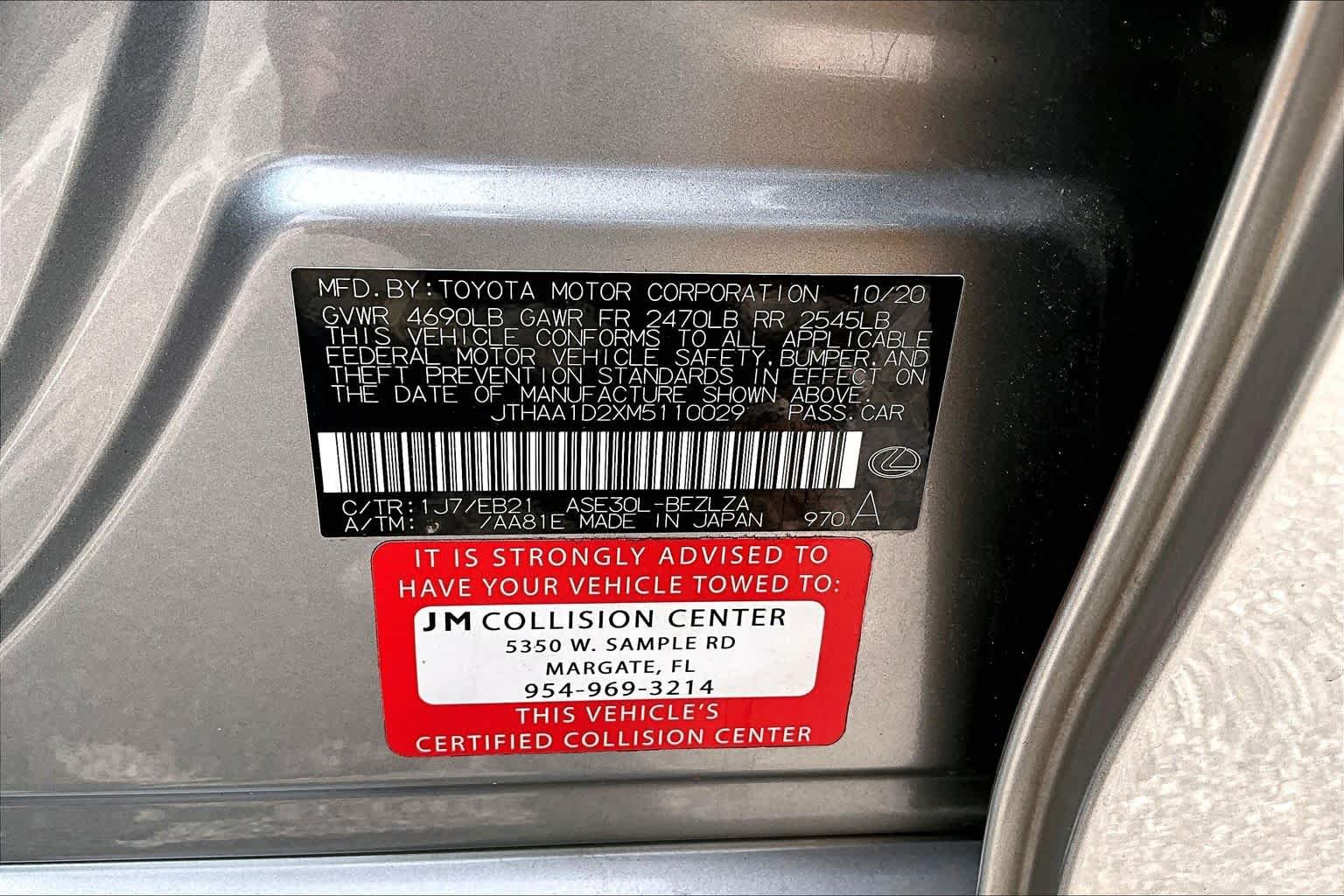 Used 2021 Atomic Silver Lexus  image 66
