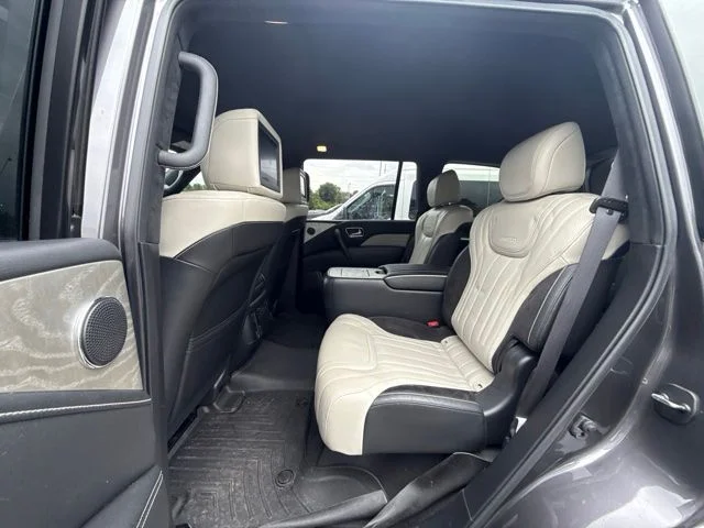 Used 2019 Anthracite Gray INFINITI Limited image 8