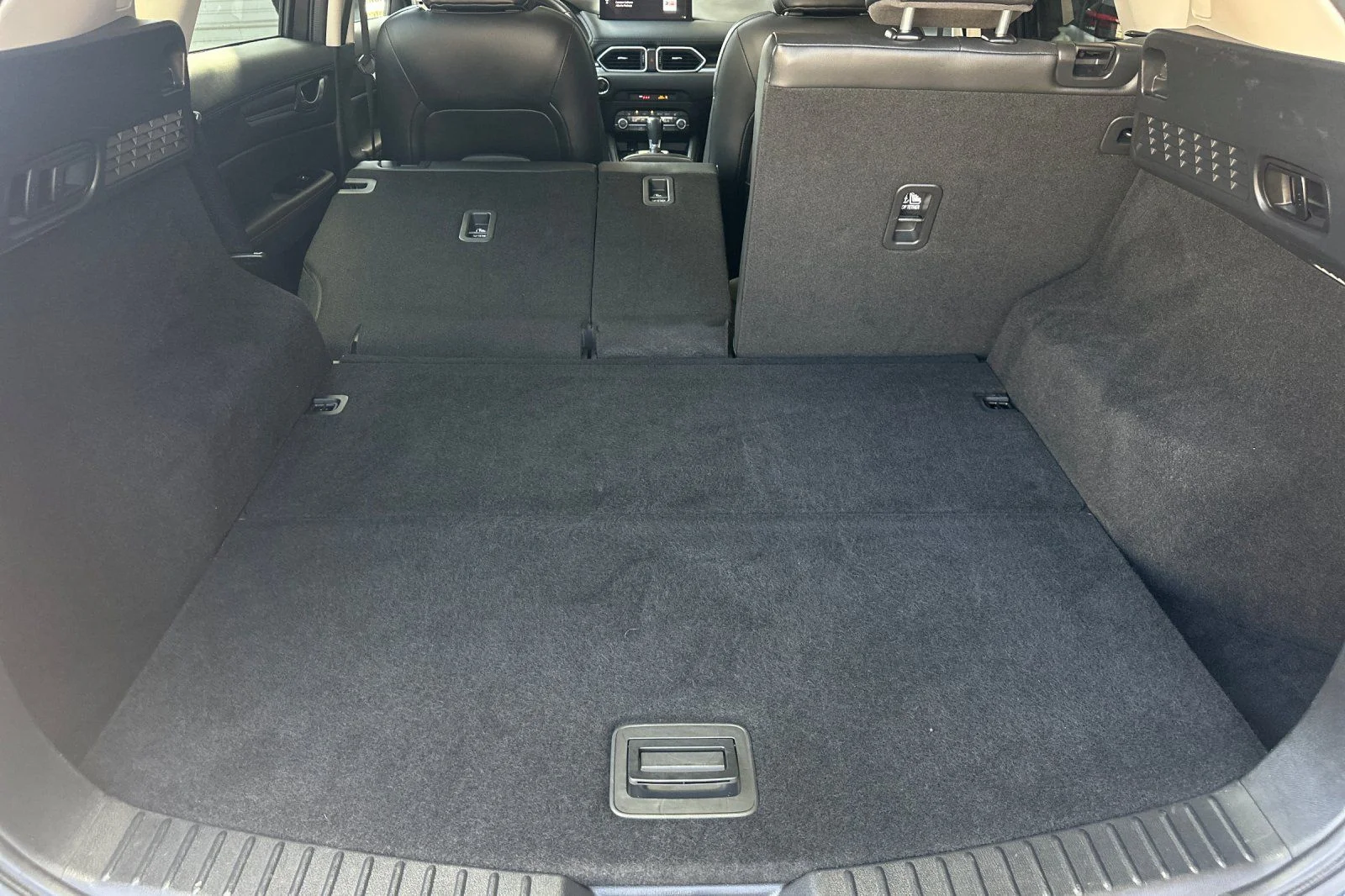 Used 2024 Gray Mazda 2.5 S Carbon Edition image 15