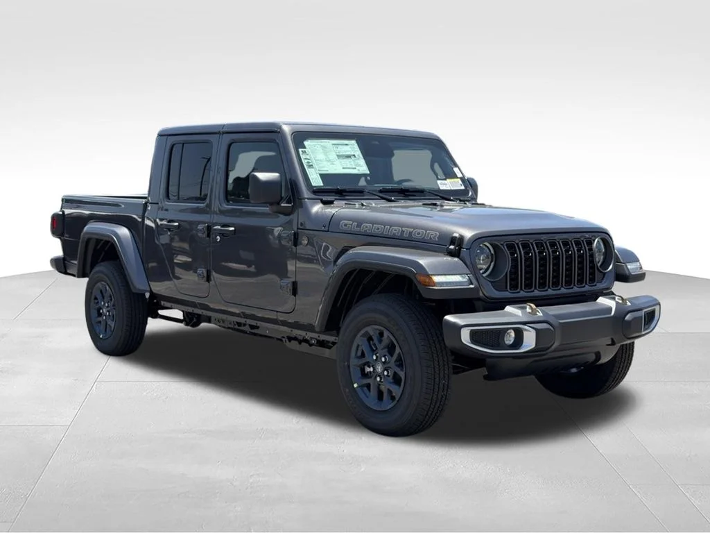 New 2026 Granite Crystal Metallic Clear-Coat Exterior Paint Jeep  image 5