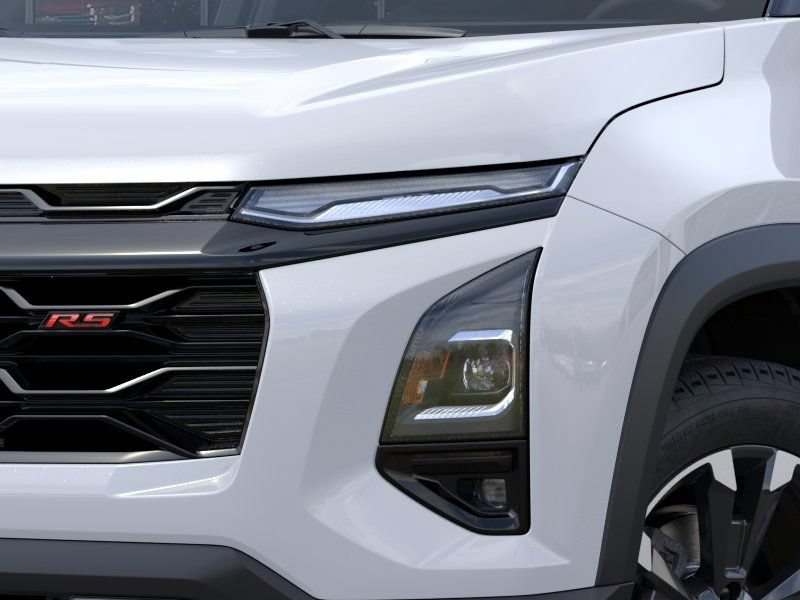 New 2027 Polar White Tricoat Chevrolet RS image 10