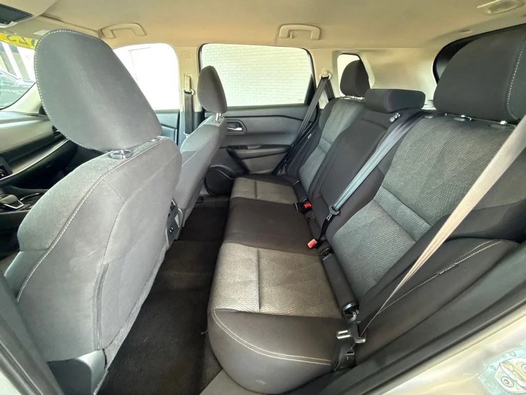 Used 2025 Silver Nissan SV image 41