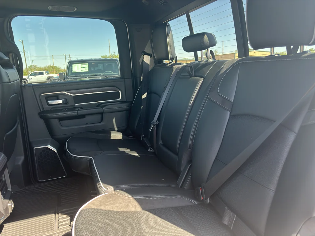 New 2026 Silver-Zynith Exterior Paint RAM Laramie image 10