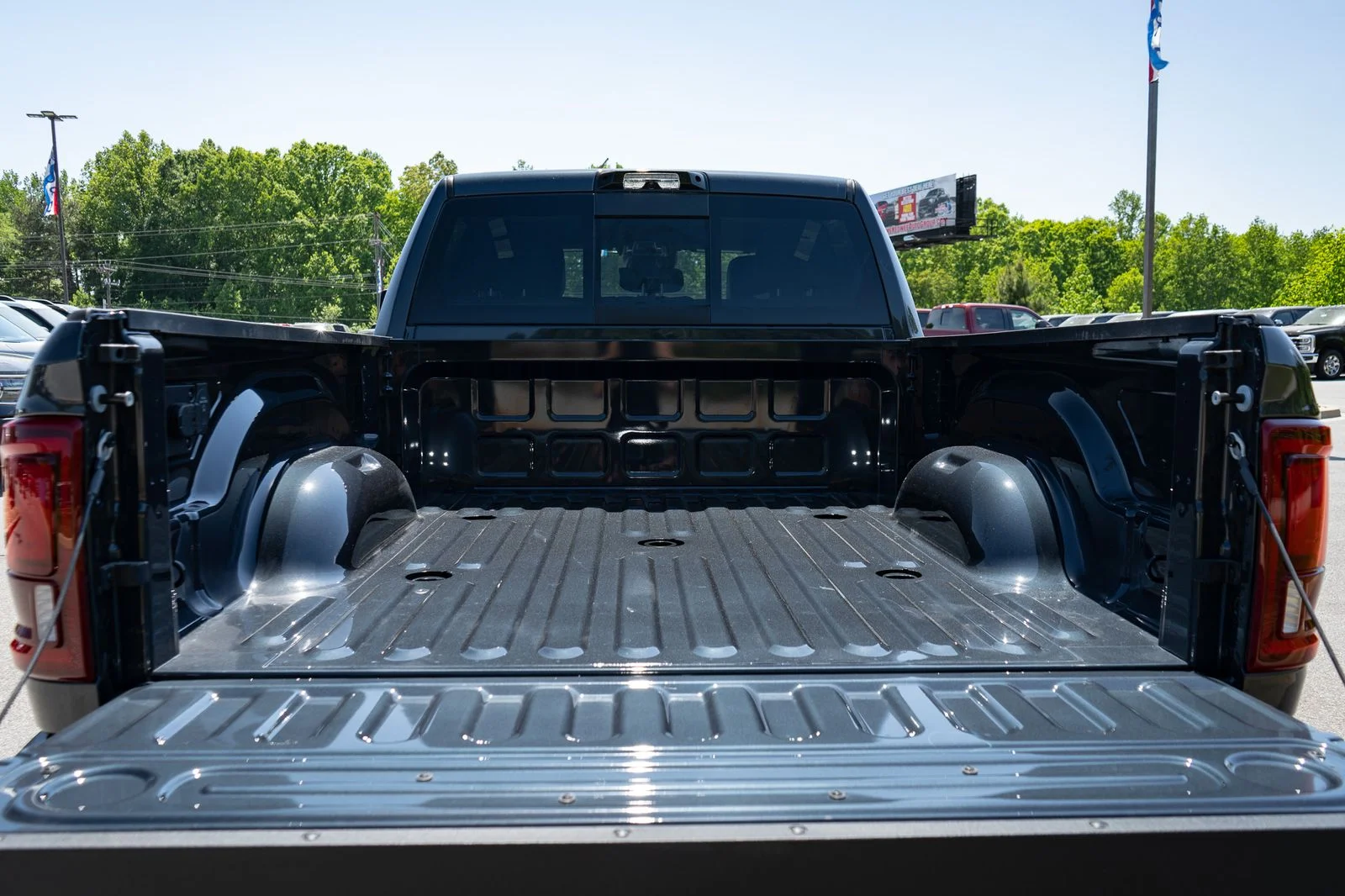 New 2026 Forged Blue Metallic Exterior Paint RAM Rebel image 9
