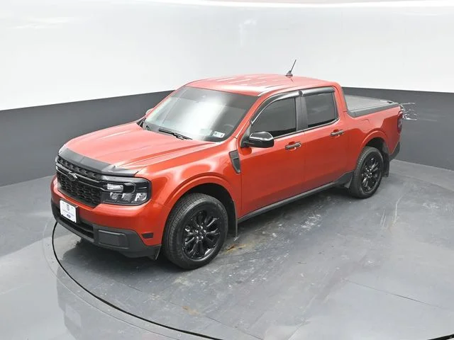 Certified Used 2024 Chili Pepper Red Ford XLT image 18