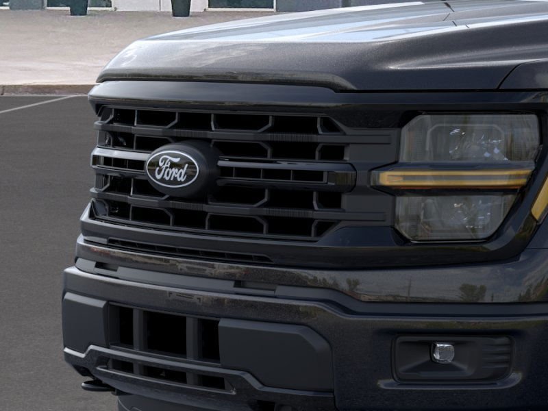 New 2026 Agate Black Metallic Ford XLT image 17
