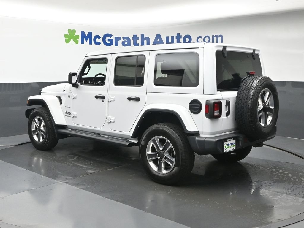 Used 2022 White Jeep Unlimited Sahara image 25