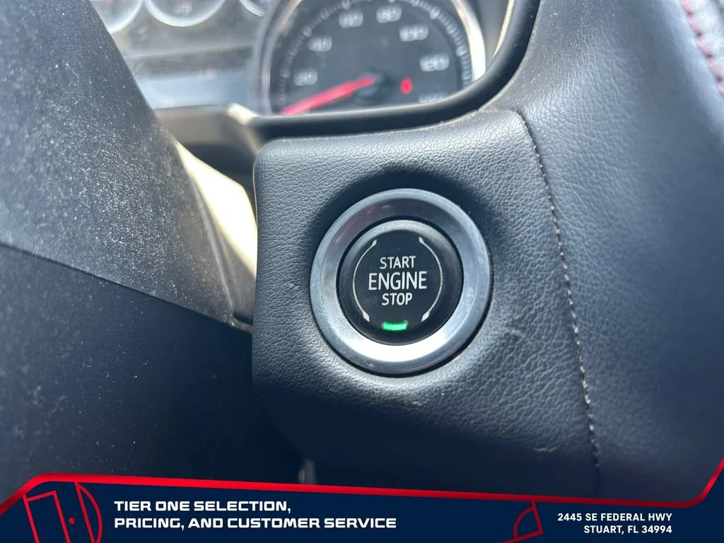 Used 2021 BLACK Chevrolet RST image 28