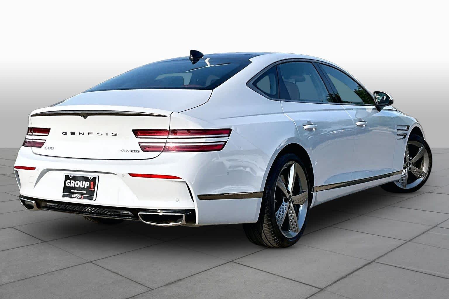 Used 2023 Siberian Ice Genesis 3.5T Sport image 12