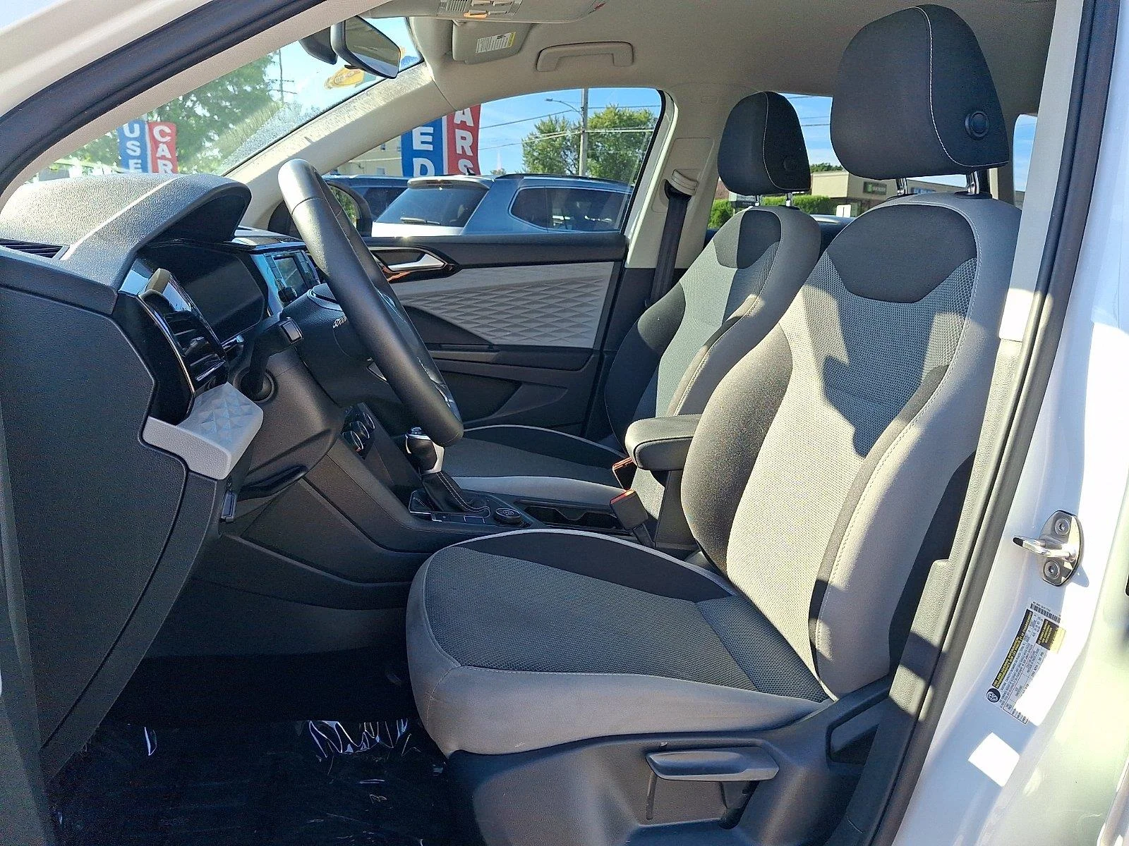 Certified Used 2023 Pure White Volkswagen S image 13