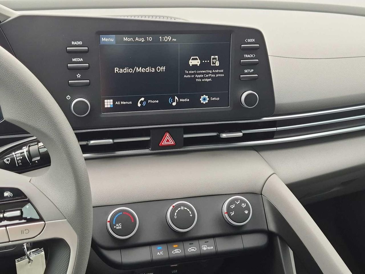 New 2026 Serenity White Hyundai SE image 26
