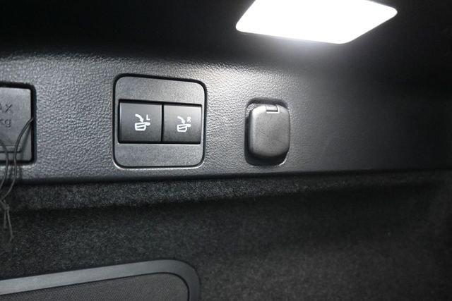 Used 2024 White Lexus 350 Premium image 10