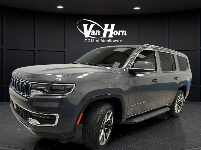 Used 2022 Baltic Gray Metallic Clearcoat Jeep Series II image 3