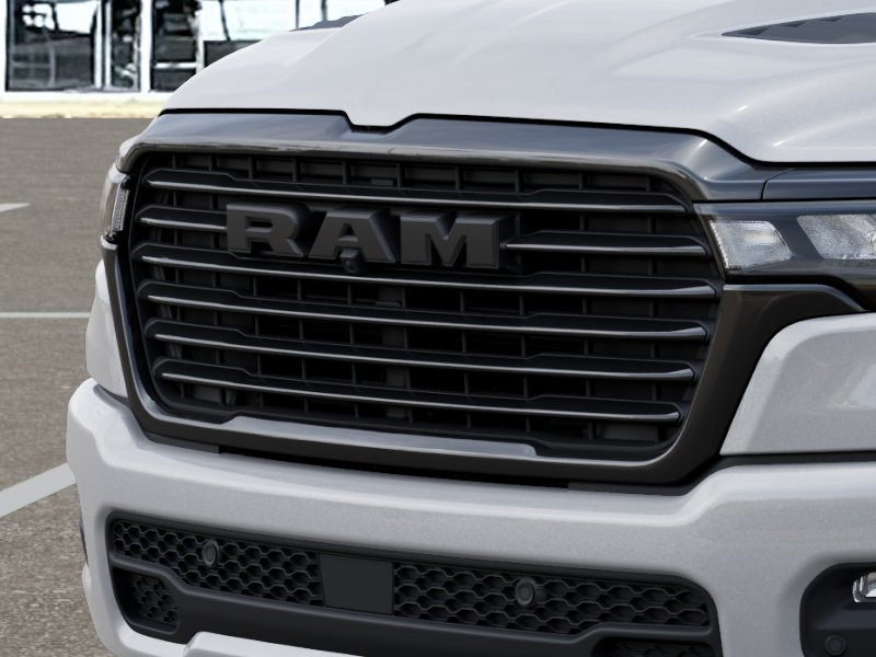 New 2026 Ivory White Tri-Coat Pearl-Coat Exterior Paint RAM Laramie image 37