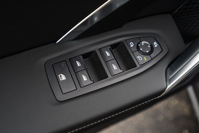 2026 BMW X1 28i - Photo 17
