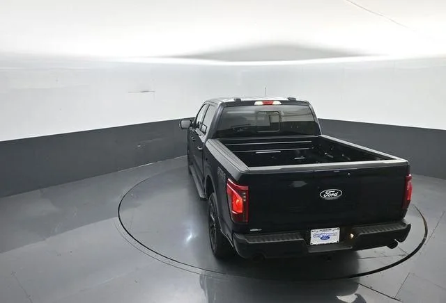 New 2026 Blue Ford XLT image 26