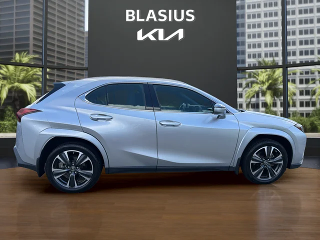 Used 2024 Silver Lexus 250h Premium image 6