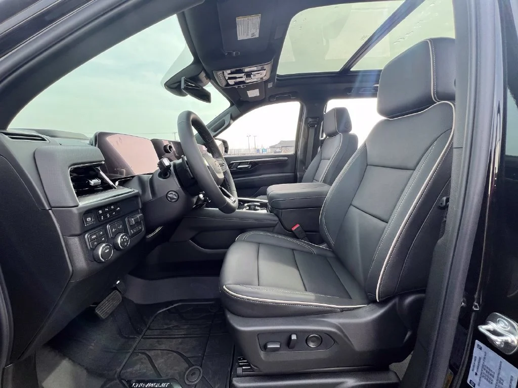 2026 Chevrolet Tahoe Premier - Photo 28