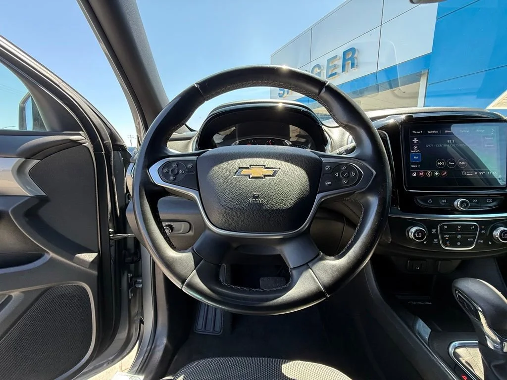 Used 2023 Sterling Gray Metallic Chevrolet LT Cloth image 19