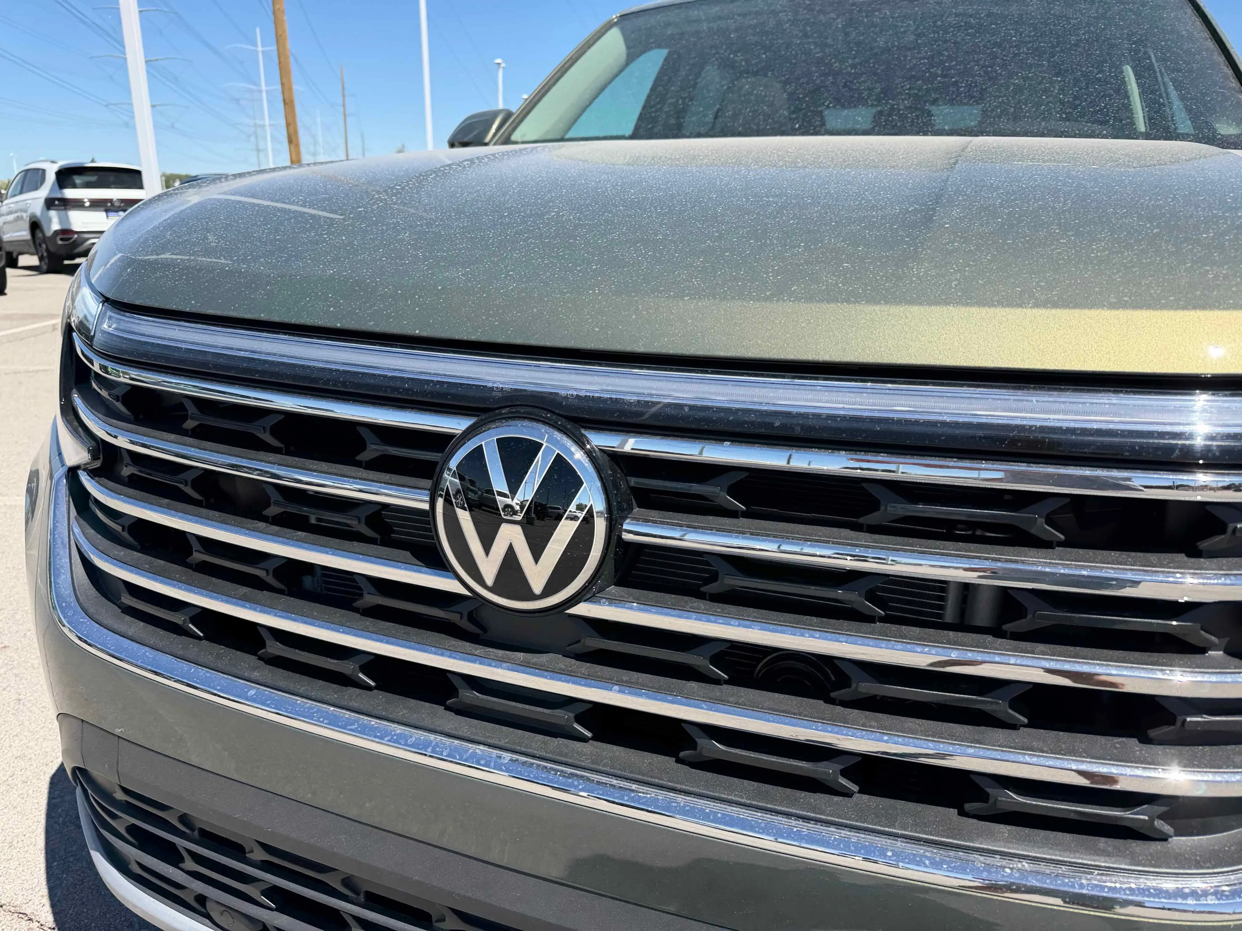 New 2026 Green Volkswagen 2.0T SE w/Technology image 11