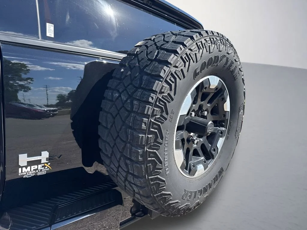 Used 2025 Void Black GMC 3X image 31
