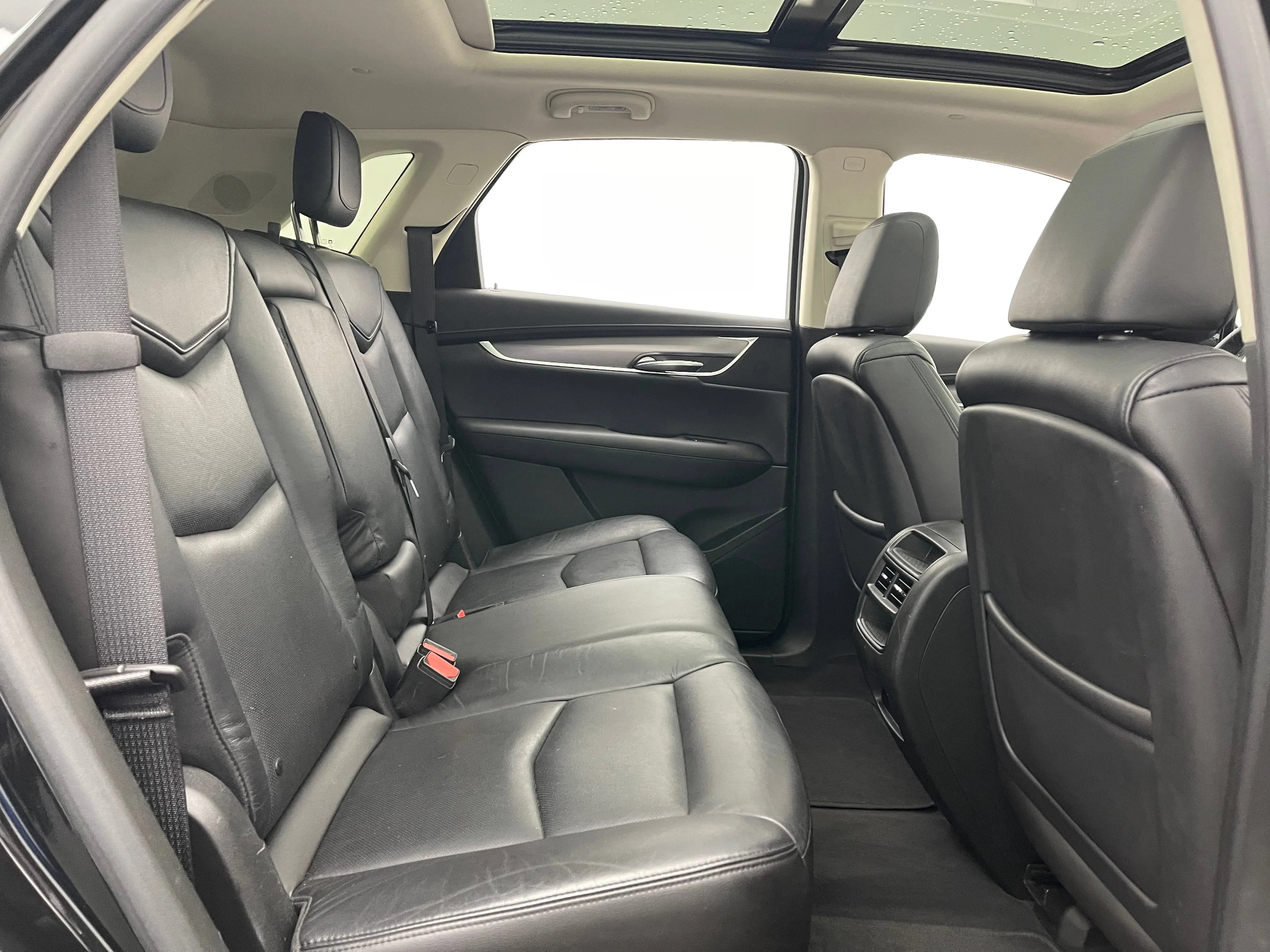 Used 2017 STELLAR BLACK METALLIC Cadillac Luxury AWD image 36