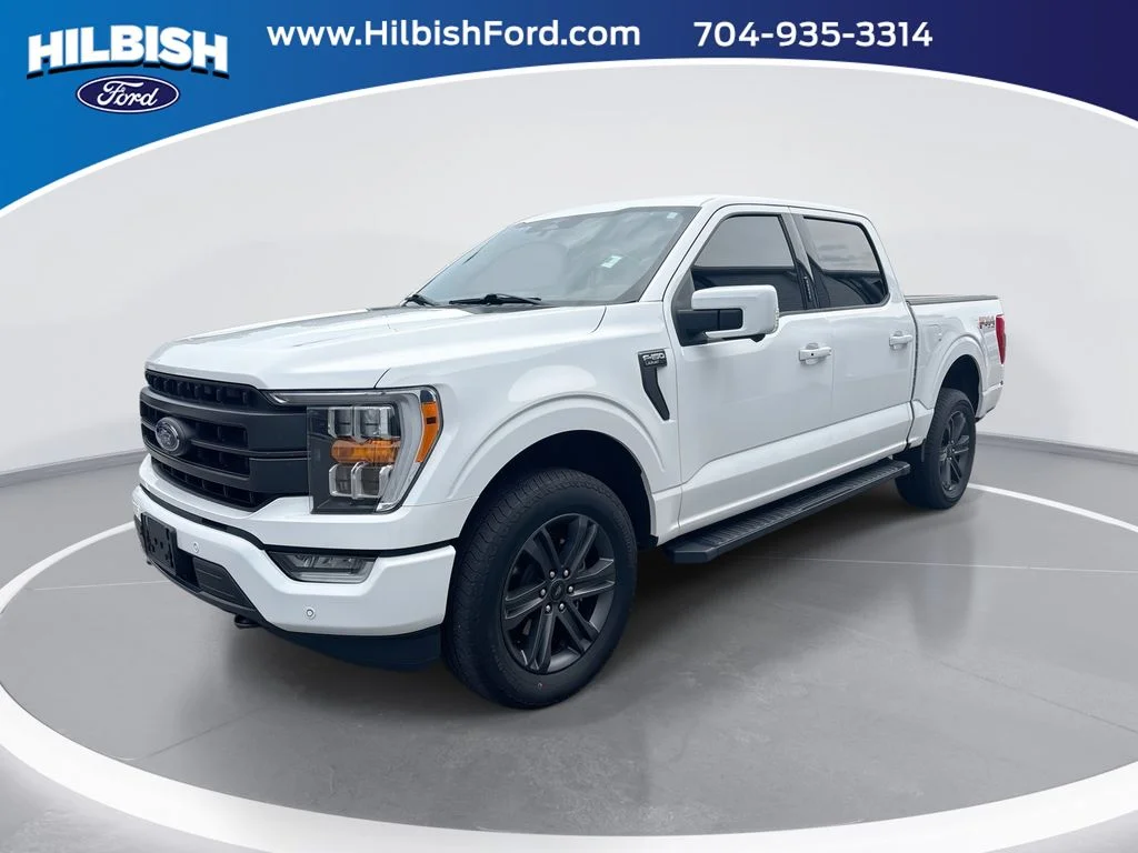 Used 2023 White Ford Lariat image 1