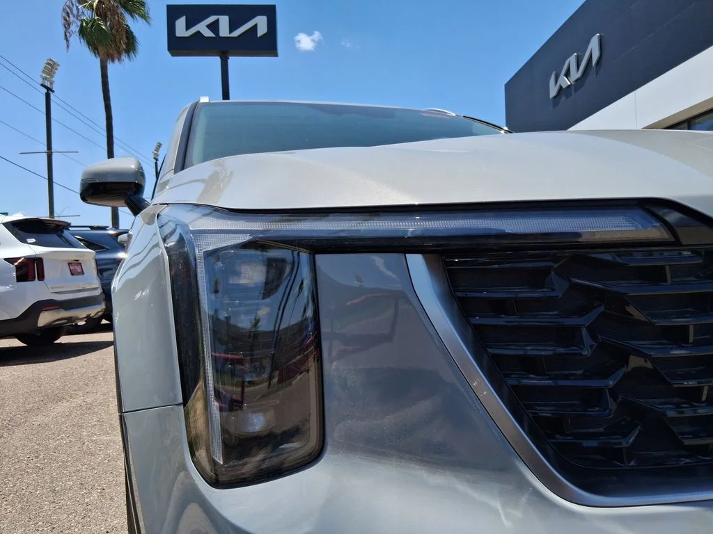 New 2026 Gray Kia S image 3