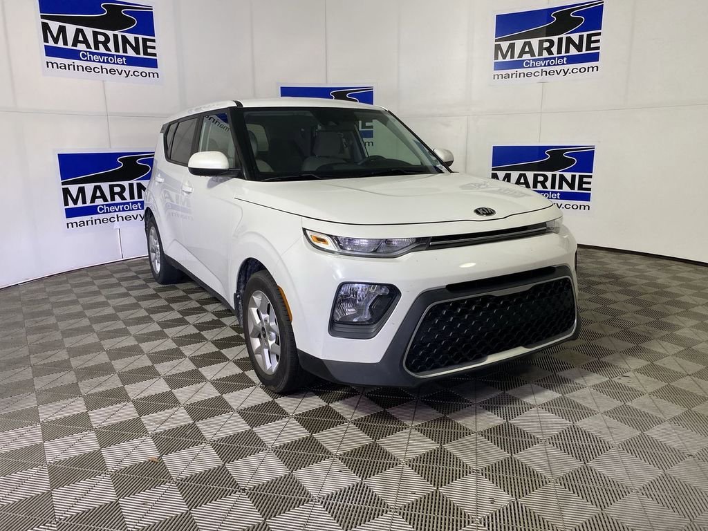 2021 Kia Soul 2.0L S IVT's photo