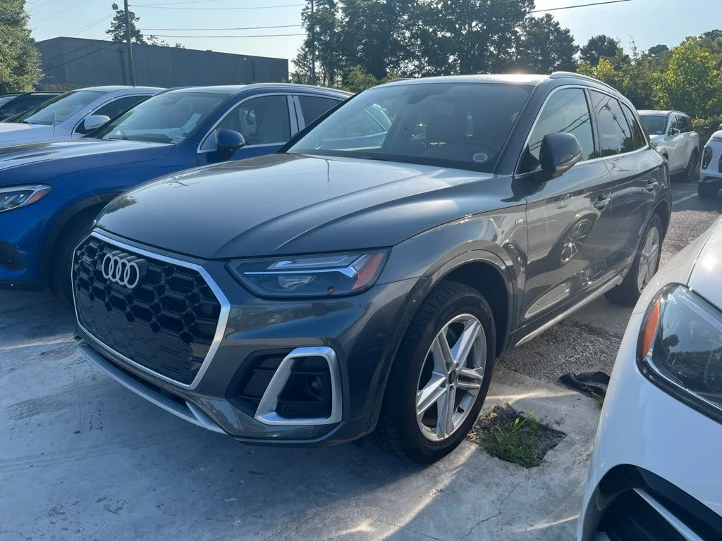 Used 2025 Gray Audi 55 Premium Plus image 1