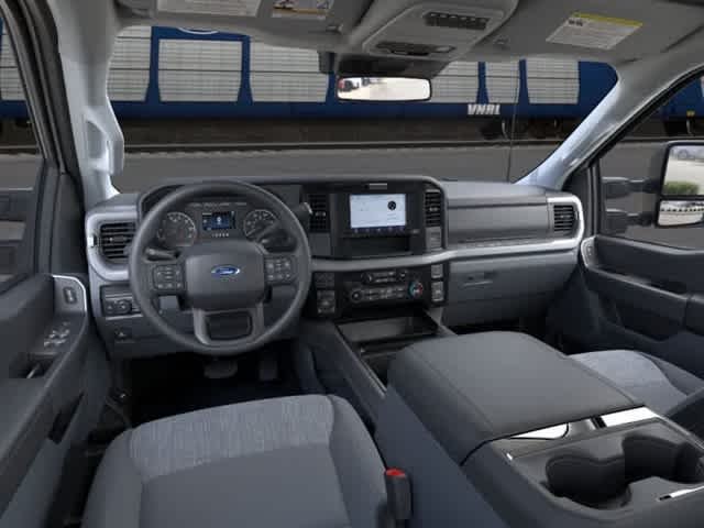 New 2026 Oxford White Ford XLT image 9