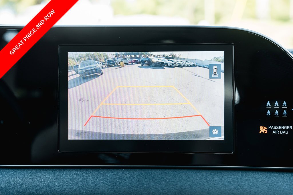 Used 2022 Abyss Black Hyundai SE image 19