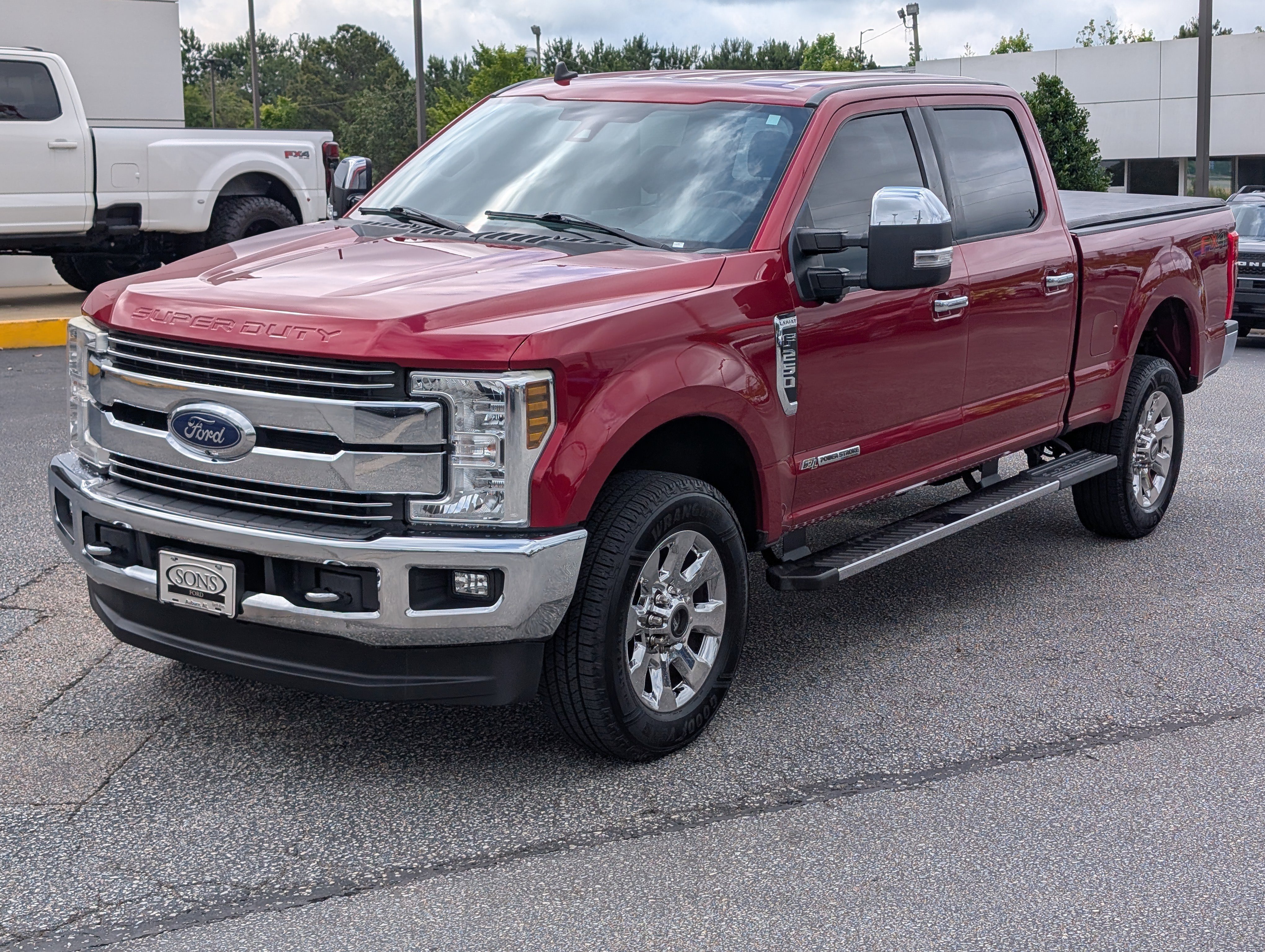 2019 Ford F-250 Lariat 4x4 Crew Cab 6-3/4' Box's photo