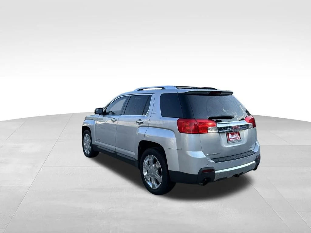 Used 2012 Silver GMC SLT-2 image 3