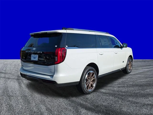 New 2027 Star White Metallic Tri-Coat Ford MAX King Ranch® image 4