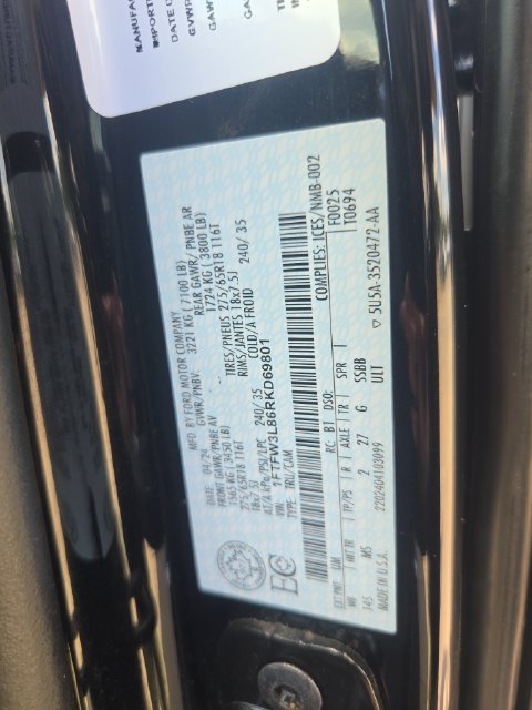 Used 2024 Black Ford XLT image 31