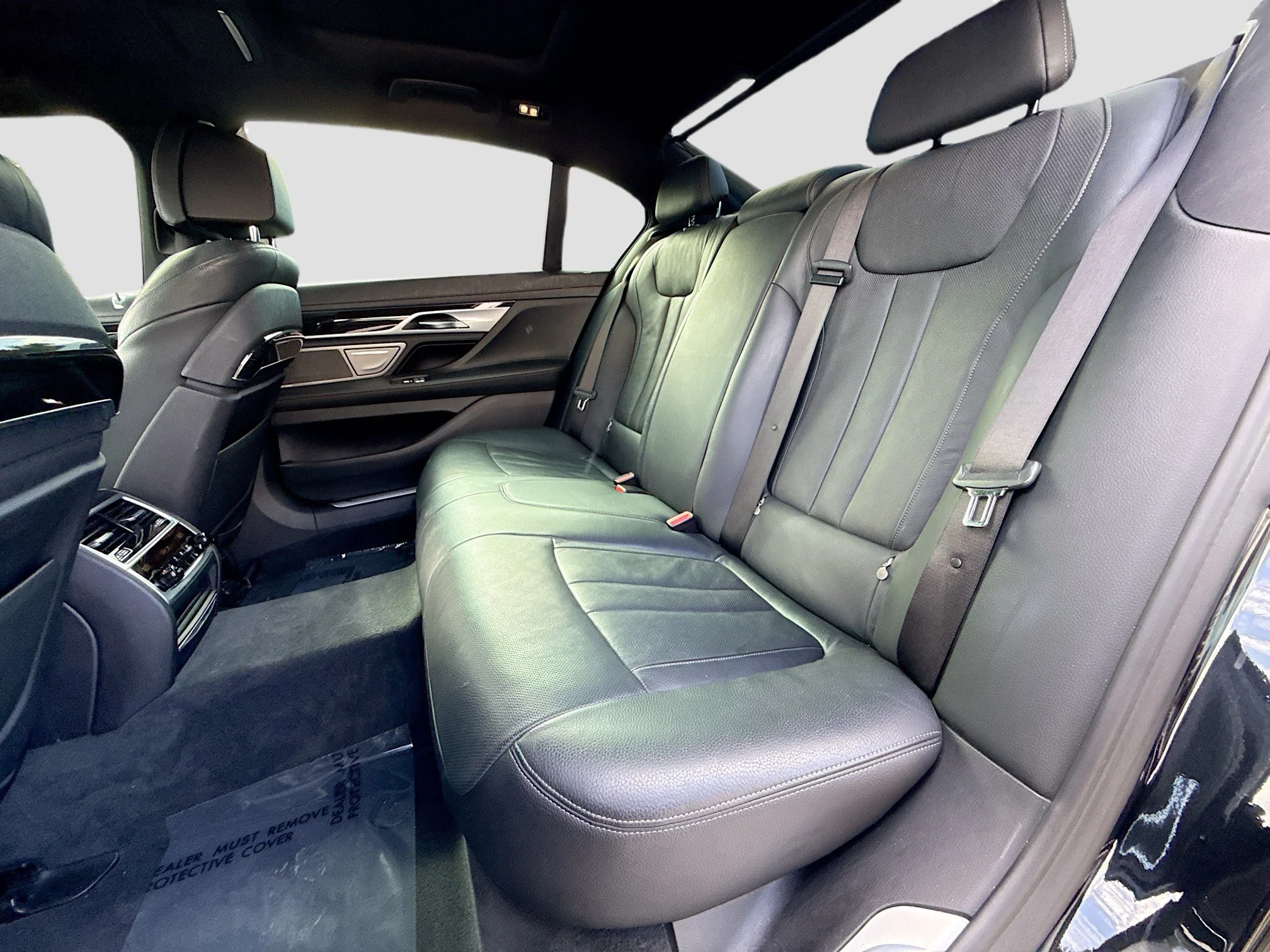 Used 2019 Black Sapphire Metallic BMW 740i image 21